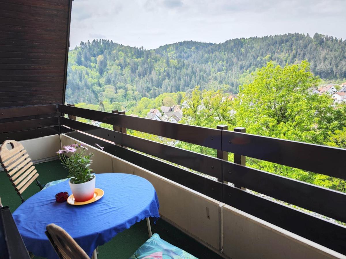 Apartment With Panoramic Views In The Black Forest แกร์นสบาค ภายนอก รูปภาพ